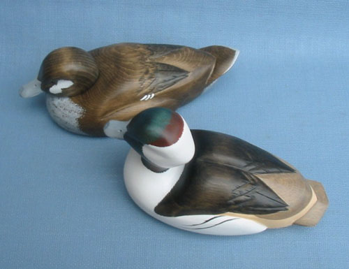 Robert Kelly Wood Handcarved Classic Bufflehead Drake & Hen Pair Decoys