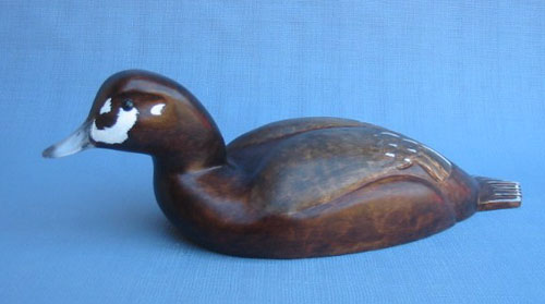 Robert Kelly Wood Carving - Classic Handcarved Harlequin Hen Decoy